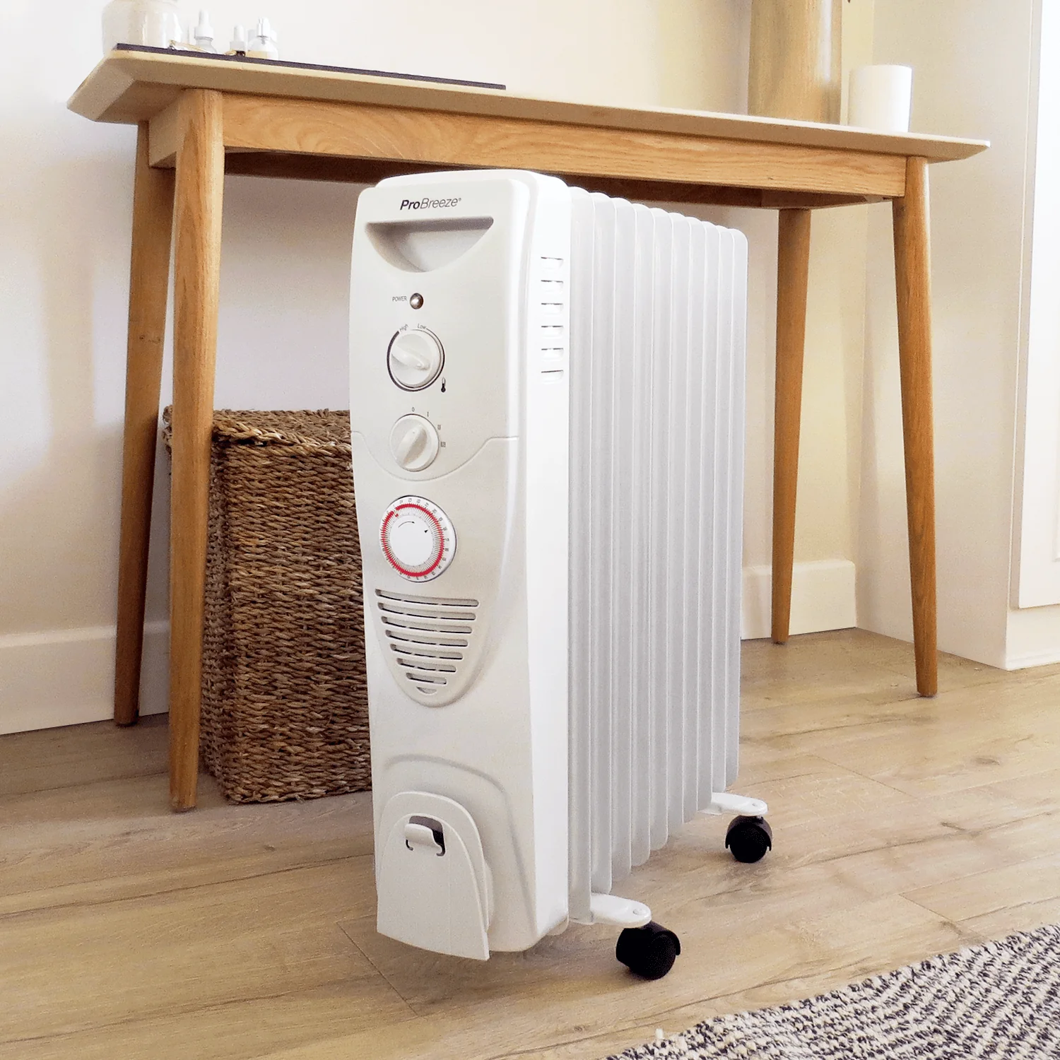 2500W Oil Filled Radiator Heater with 11 Fins - White - Image 3