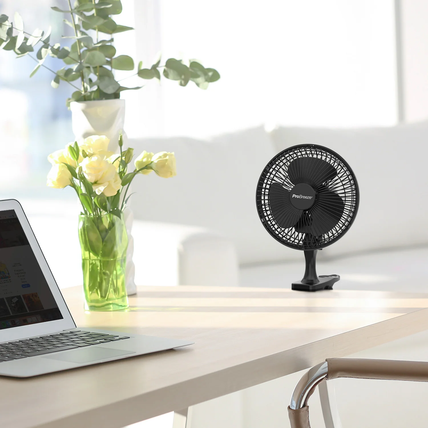 Refurbished - 6" Mini Clip Fan - Ultra Quiet & High Power - Black - Image 3